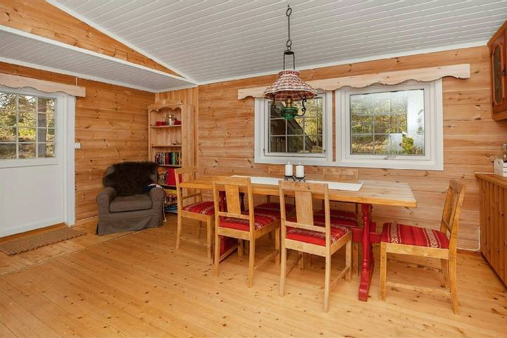 Authentische Hütte am Fuße des Andersnatten in Sigdal