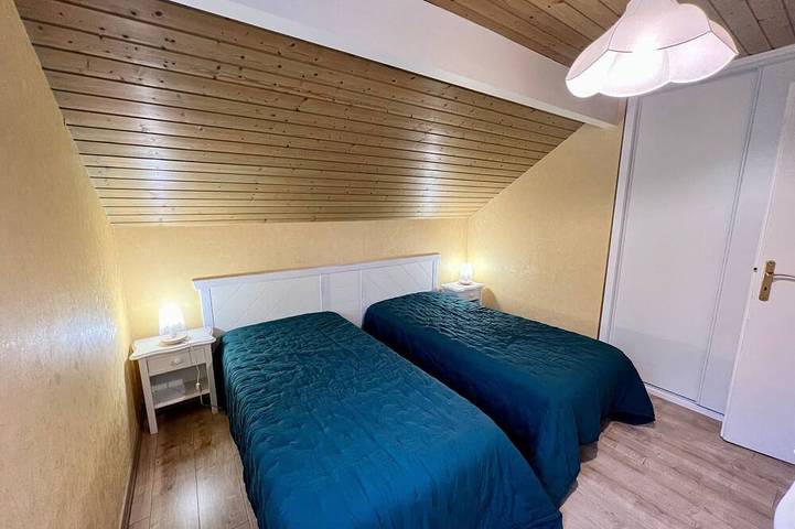 Gîte pour 8 personnes, avec jardin à Gerbamont - 2