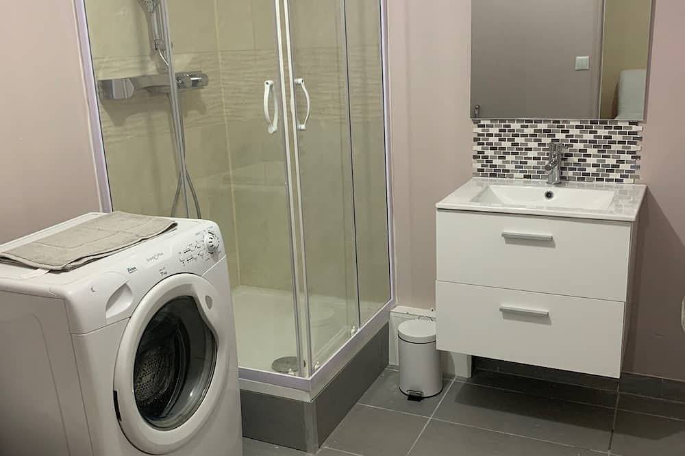 Cosy accommodation near Paris and Disneyland in Villiers-sur-Marne, Valle del Marne