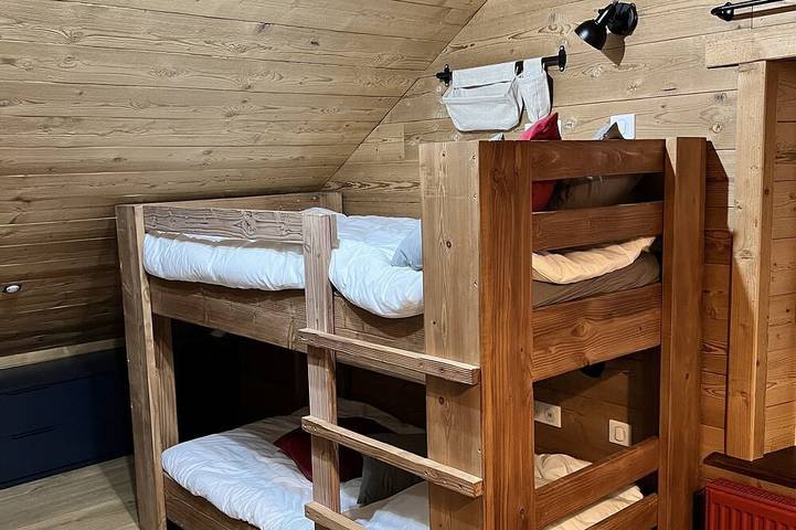 5* gîte with indoor pool, sauna, 20 mins from ski slopes, 300 m from a lake in Saulxures-sur-Moselotte, Parc naturel régional des Ballons des Vosges