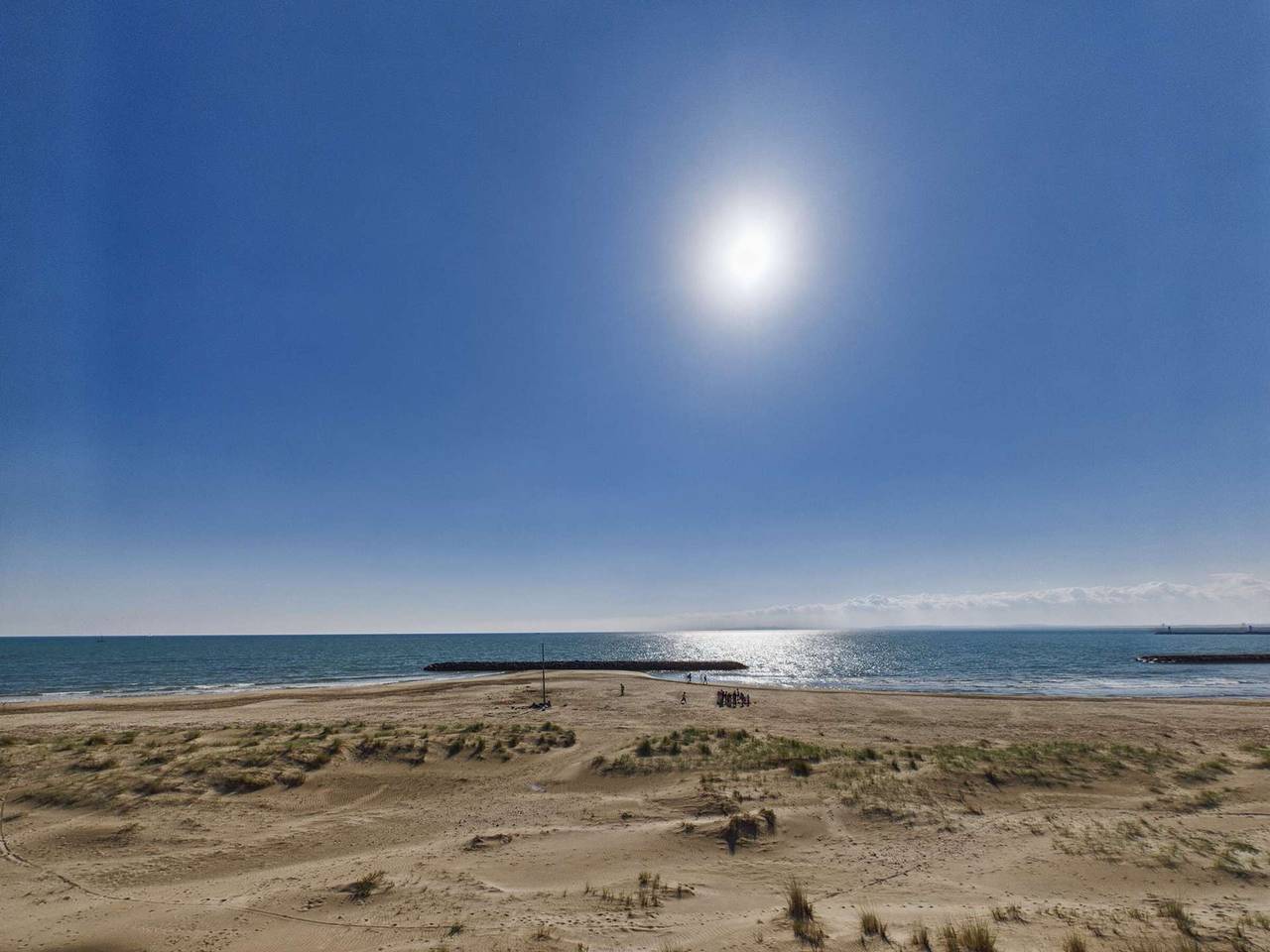 Studio entier, Grau d'Agde : Studio cabine avec terrasse, parking privé, vue mer in Grau-d'Agde, Agde