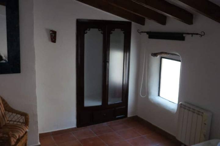 Gîte pour 4 personnes, avec balcon et piscine, animaux acceptés à Llíber - 4