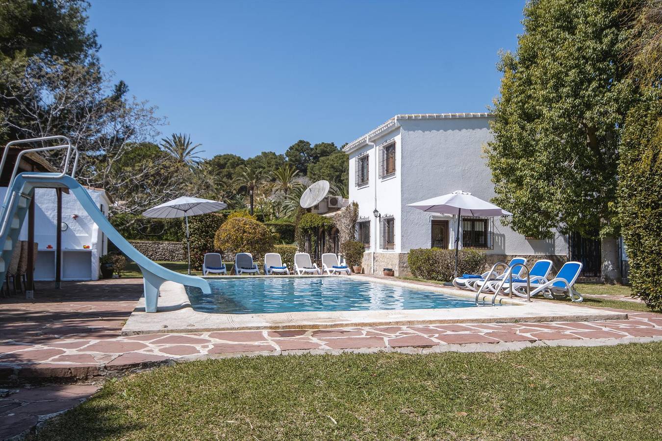 Villa pour 4 Personnes dans Jávea, Costa Blanca
