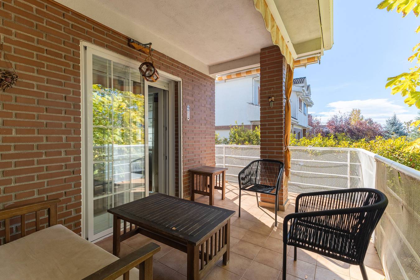 Casa Vacacional 'Plena Naturaleza Moralzarzal' con Vista a la Montaña, Piscina Compartida y Wi-Fi in Moralzarzal, Provincia de Madrid