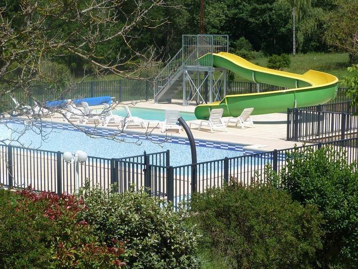 Camping Le Convivial - Mobilheim 4 personen - klimatisiert mit halbüberdachter Terrasse in Nabirat, Périgord Noir