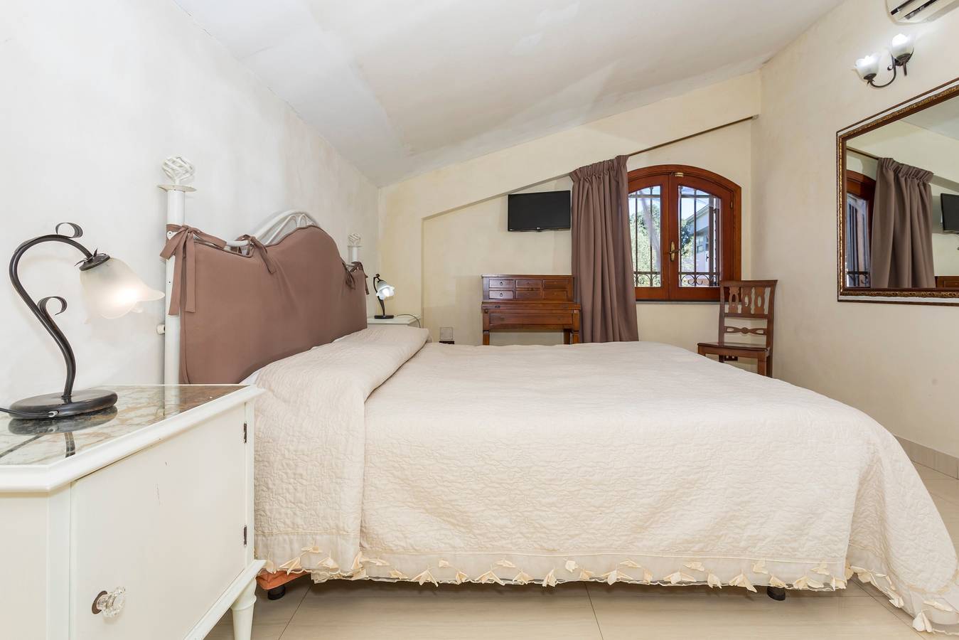 Room 'Terrazza Siciliana - Double' in Acireale, Catania Province