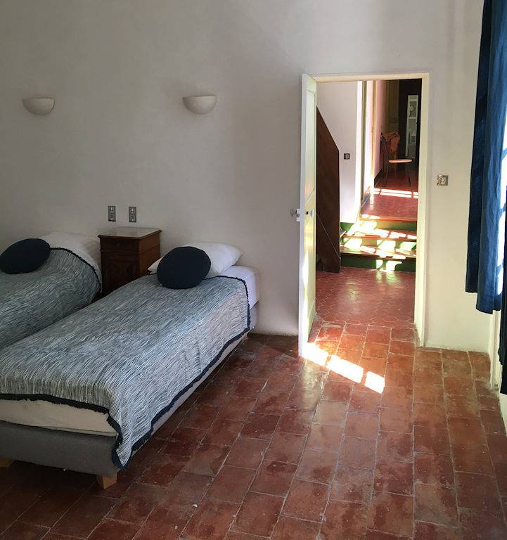 Chambres d'hôtes Château la Sable - Suite familiale in Cucuron, Parc naturel régional du Luberon