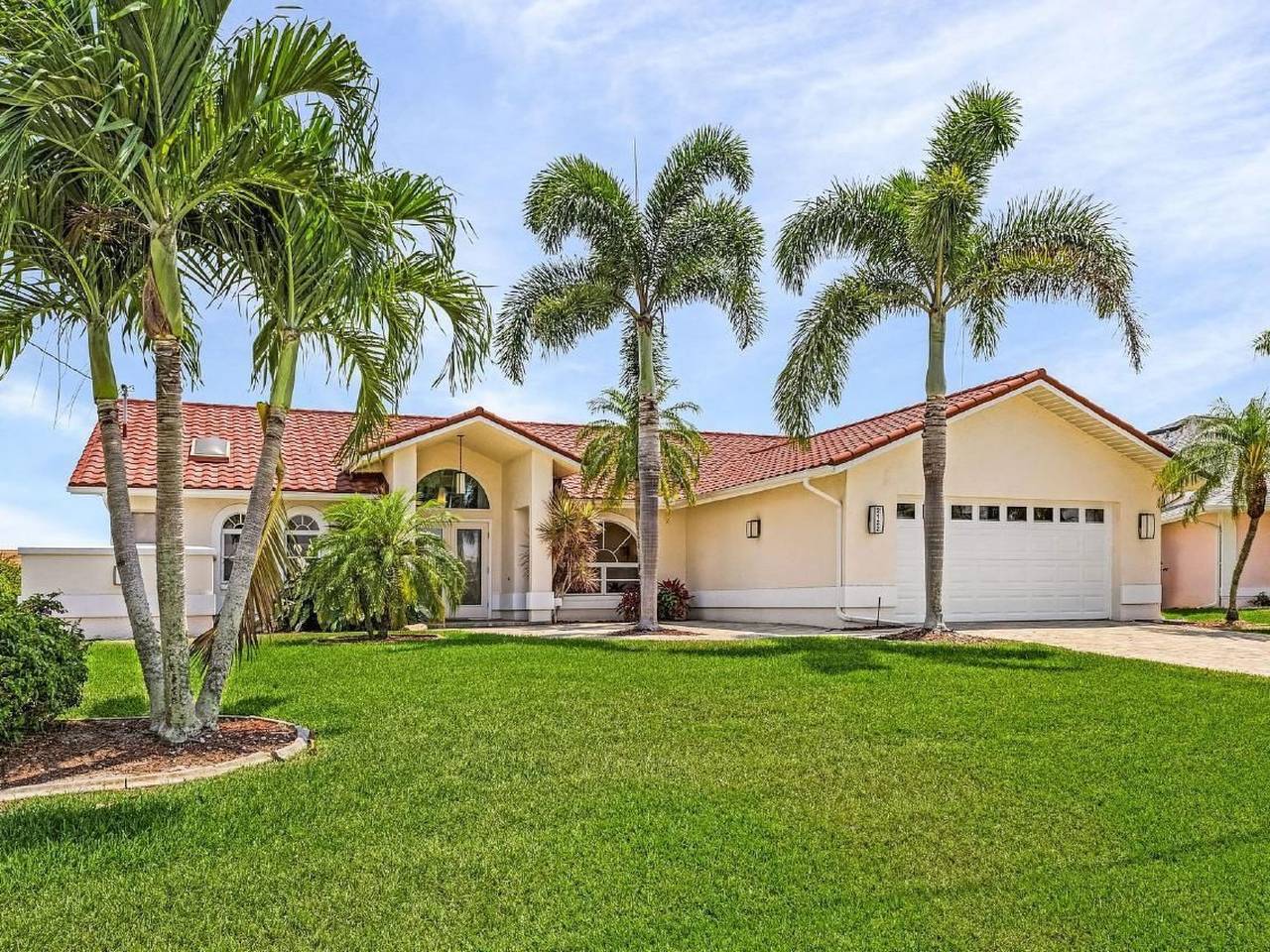 Tropical Palms - hier sind die Momente anders als sonst in Cabo Coral, Southwest Florida