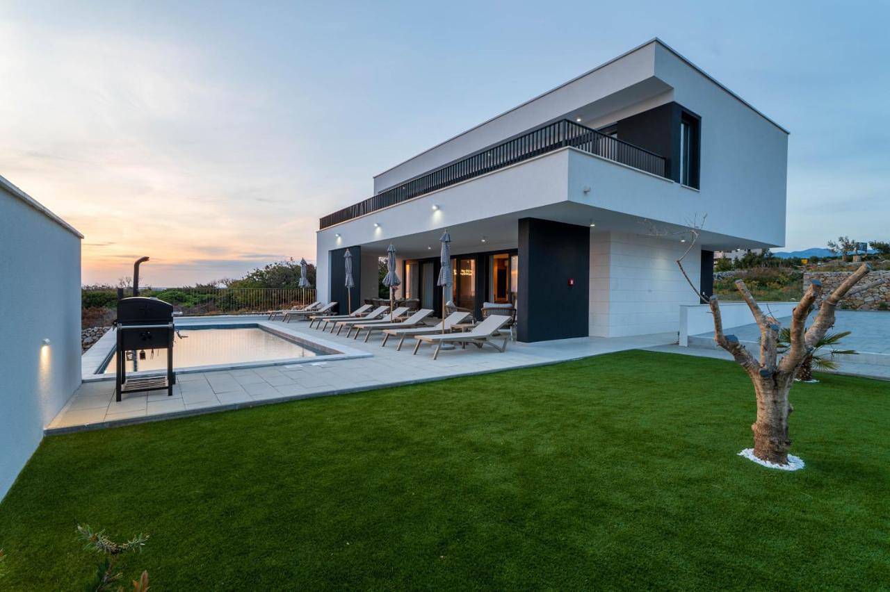 Villa with Private Pool in Kolan, Kolan (Kroatische Adria)