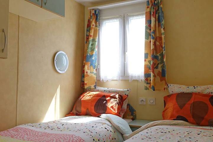 Mobil home pour 4 personnes à Campagne (homonymie) - 3