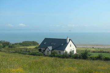 Log Cabin for 8 People in County Kerry, Photo 1
