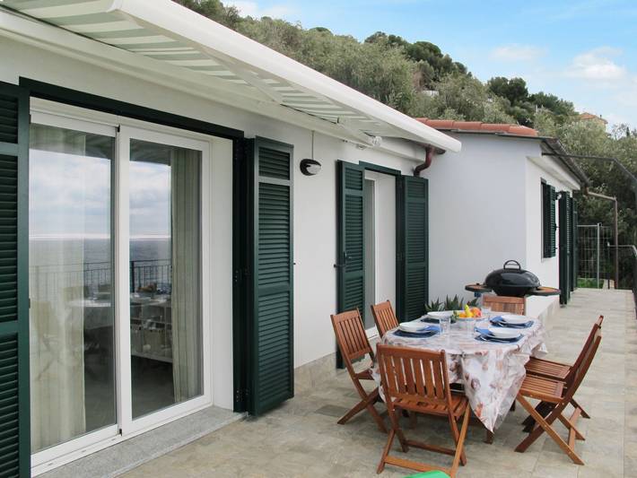 Ferienhaus für 6 Personen, mit Terrasse und Garten in Imperia Provinz - 3