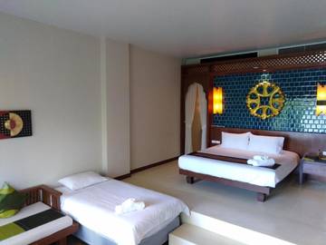 Chambre d’hôte pour 3 personnes, avec jardin et vue dans Rawai Beach