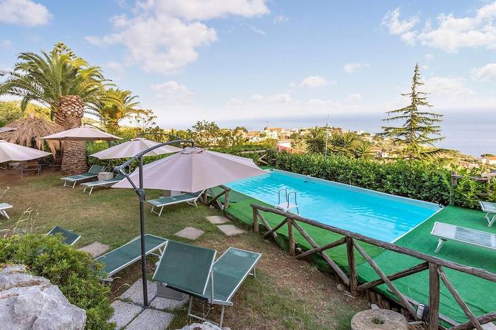 Appartement de vacances pour 4 personnes, avec terrasse et piscine - 1