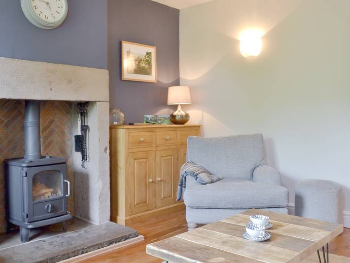 Cottage for 4 people, with garden, with pets in Wirksworth