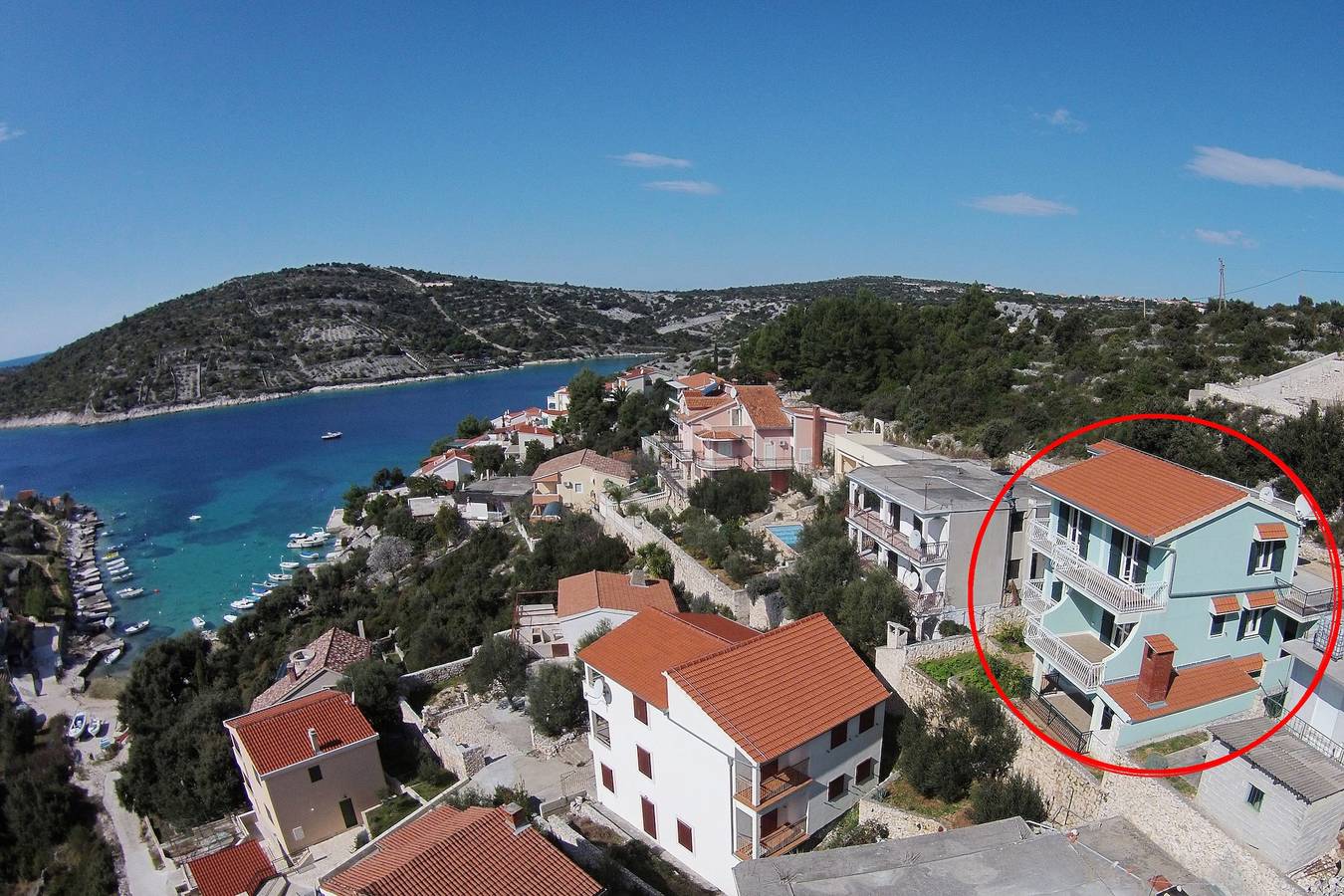 Cijeli apartman, Trosobni apartman s terasom i pogledom na more Sevid, Trogir A-16111-a in Sevid, Splitsko-dalmatinska županija