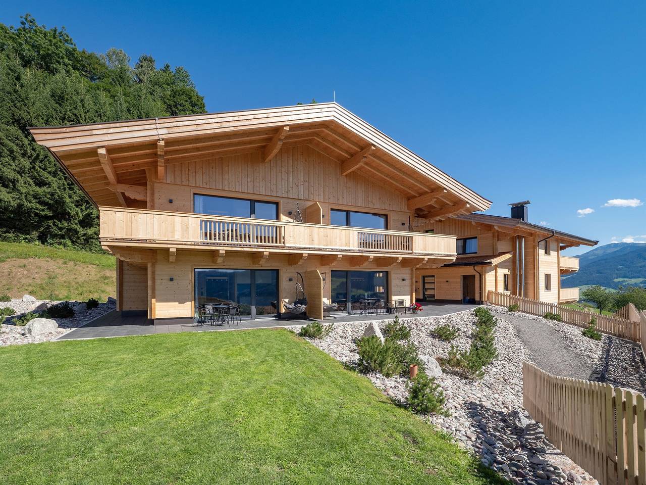 22, Alpenrose mit Terrasse in Itter, Kaisergebirge
