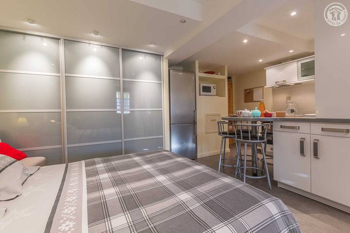 Gîte pour 2 personnes, avec jardin à Mercury - 2