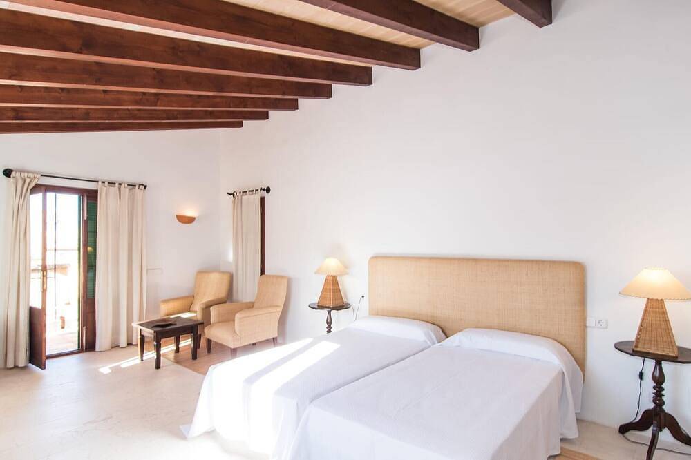 Bonita casa en Petra con piscina privada, puede ser interior o exterior. in Petra, Interior de Mallorca