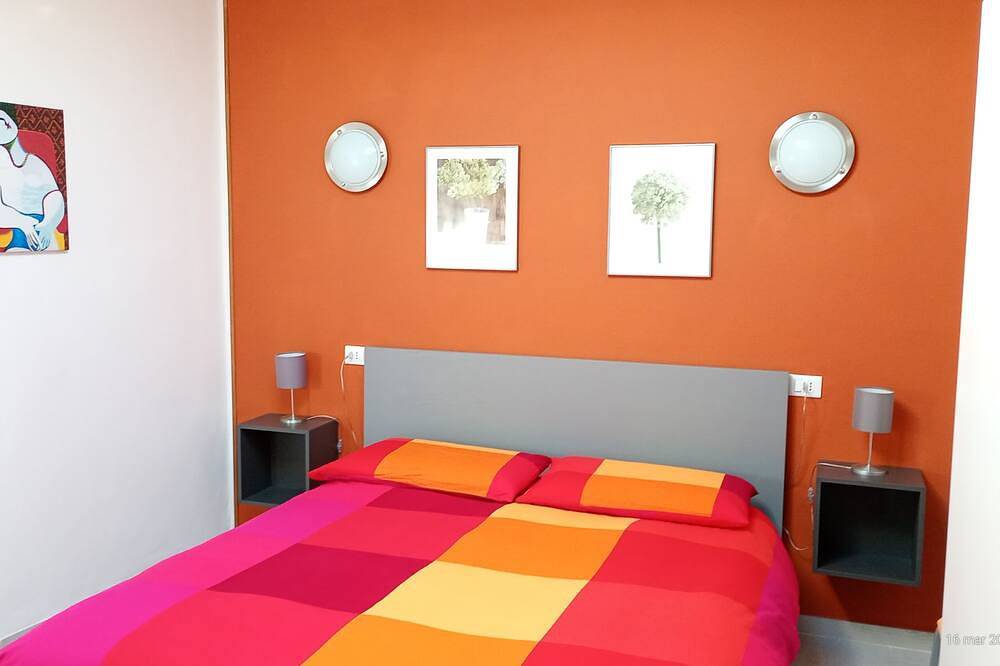 Ganze Wohnung, Cozy mini apartment on large terrace with unique view, pets allowed in Bagnone, Nationalpark Toskanisch-Emilianischer Apennin