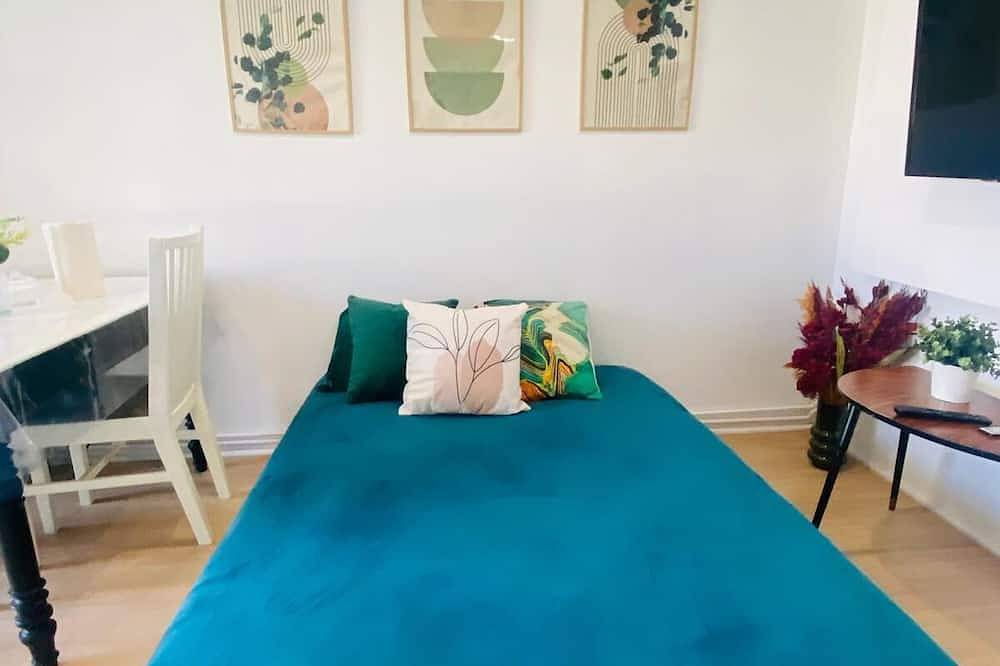 Entire apartment, Jacuzzi, Romantisme et Relax in Bonnières-sur-Seine, Yvelines