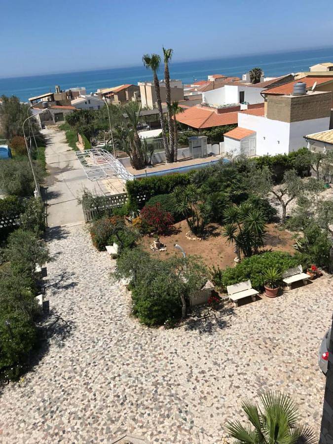 Gîte pour 6 personnes, avec jardin et vue, animaux acceptés à Scoglitti - 2