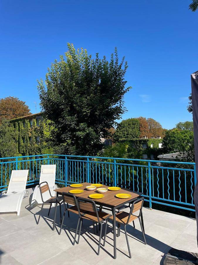 Gîte pour 10 personnes, avec terrasse à Meudon - 4
