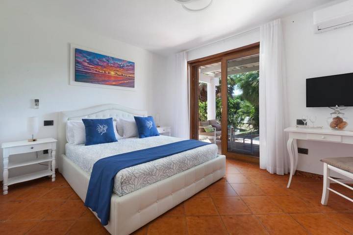B&b per 2 persone, con Terrazza e Giardino nonché Piscina e Panorama a Sant'Agata sui Due Golfi