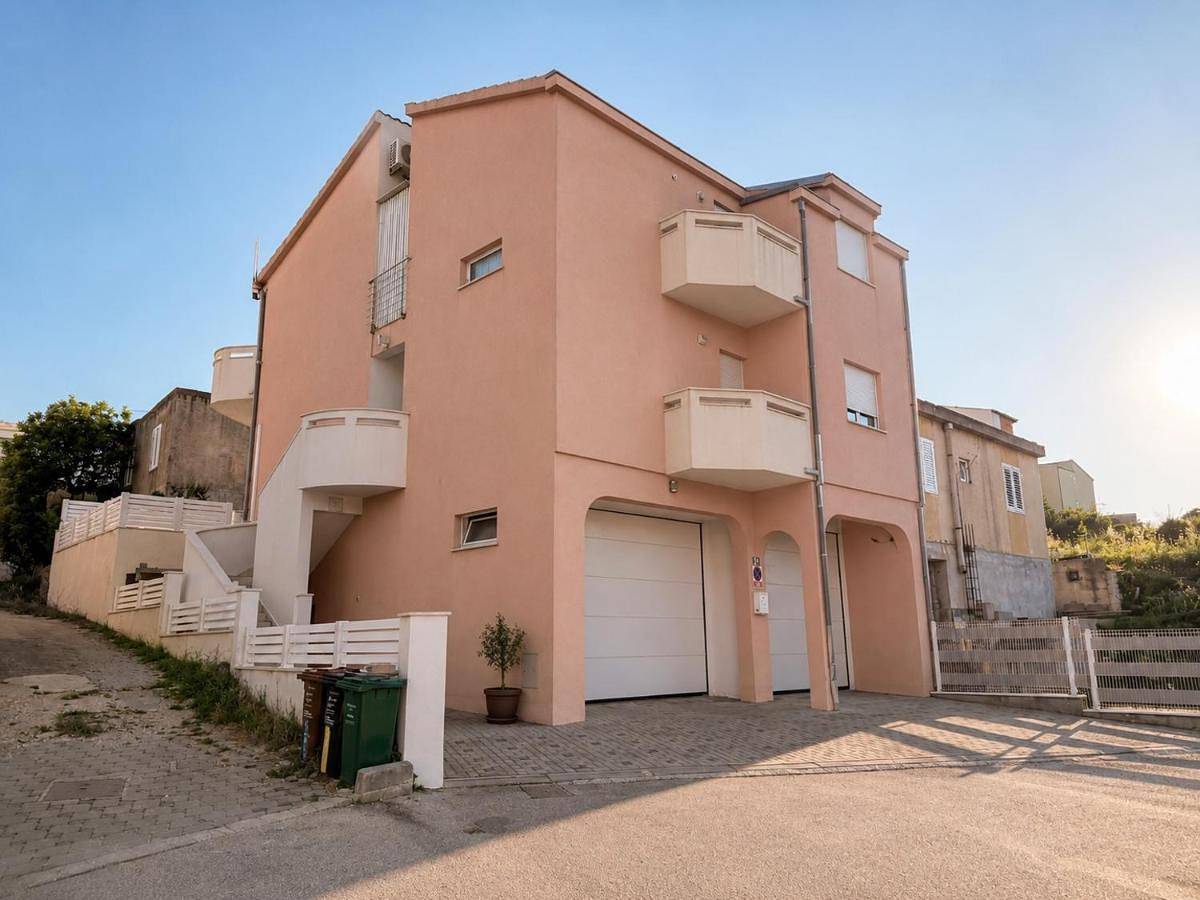 Ganze Wohnung, Villa Apricot in Stobrec, Split-Dalmatien