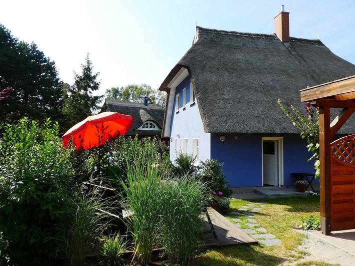 Ferienwohnung für 2 Personen, mit Garten in Ahrenshoop
