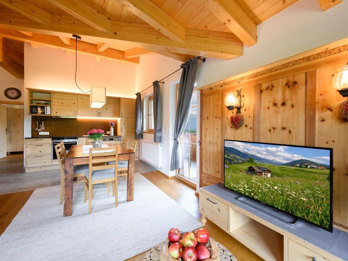 Ganze Wohnung, Two-Bedroom Apartment in Stubaier Alpen, Mutters