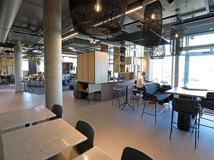 Hôtel pour 2 personnes, avec terrasse à Bourgoin-Jallieu - 2