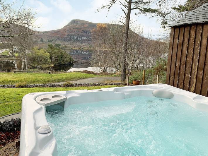 Cottage for 4 people, with garden, with pets in Scotland