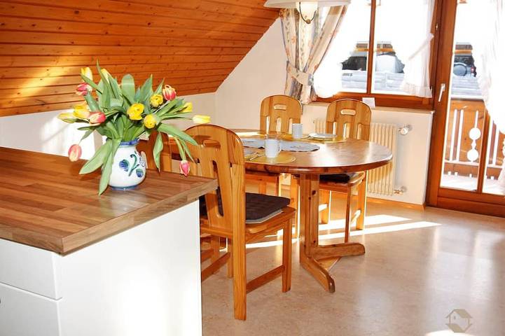 Hütte für 5 Personen, mit Balkon und Garten in Feldberg