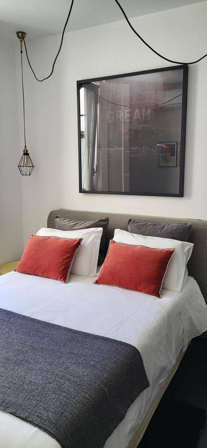 Gîte pour 2 personnes, avec balcon ainsi que jardin et vue dans Paço de Arcos - 2