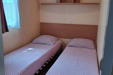 Bungalow pour 4 Personnes dans Saint-Pierre-d'Oléron, Île d'Oléron, Photo 1