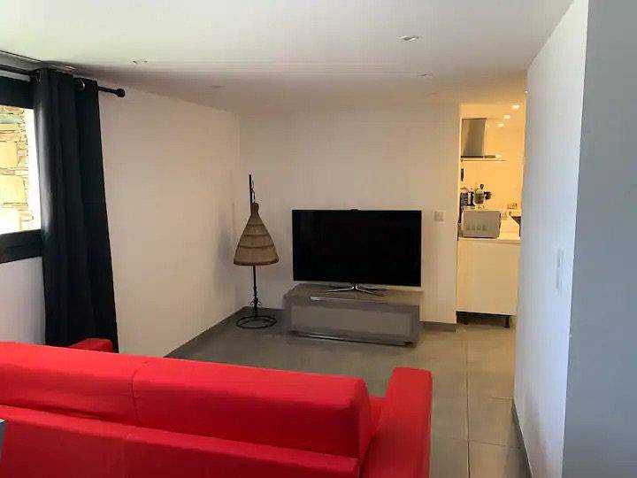 Appartement entier, Appartement T2 avec la vue sur la mer surprenante in Erbalunga, Brando