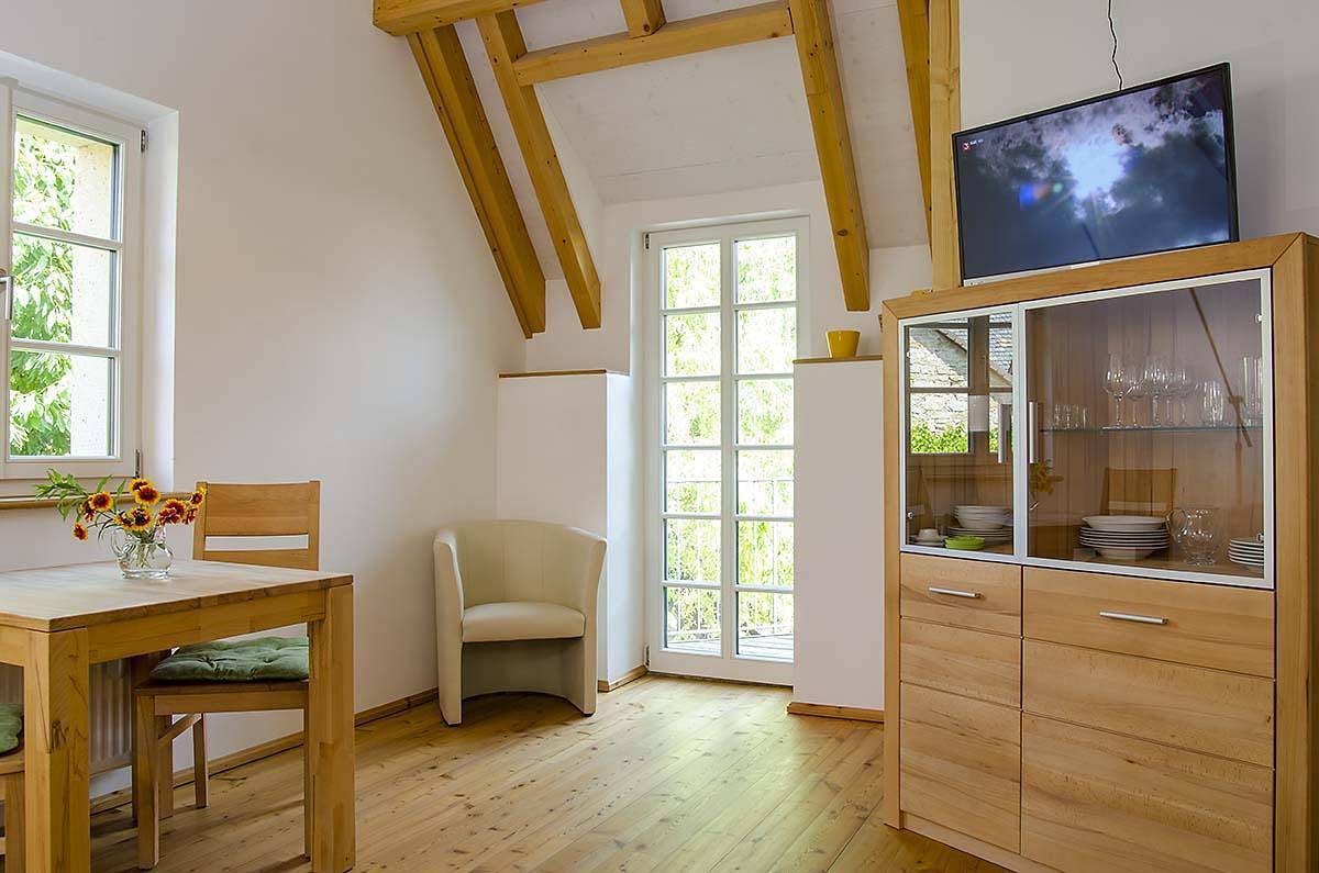 Ganze Ferienwohnung, Appartement Idig in Neustadt an der Weinstraße, Pfälzer Rheinebene