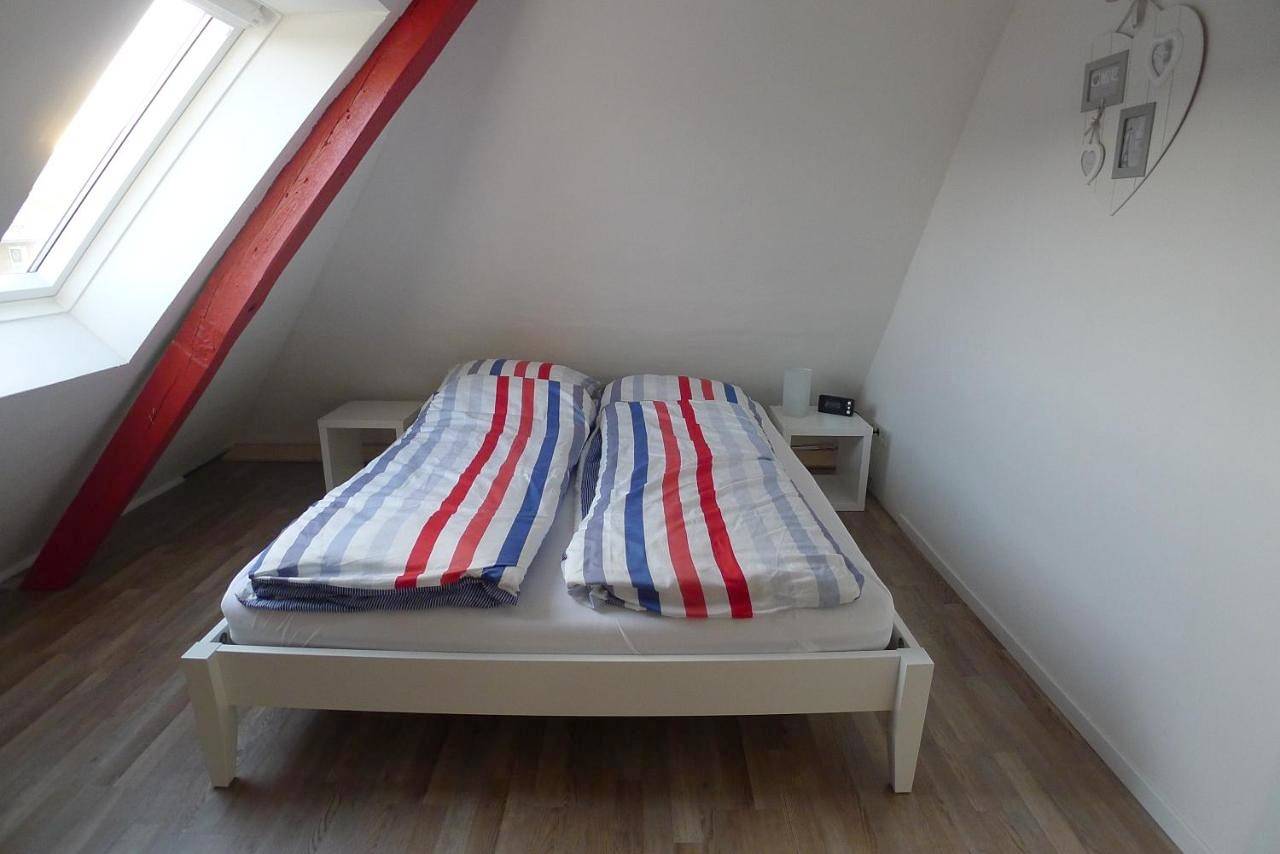 Ganze Ferienwohnung, Double Room with Private Bathroom in Mülheim an der Ruhr, Ruhrgebiet