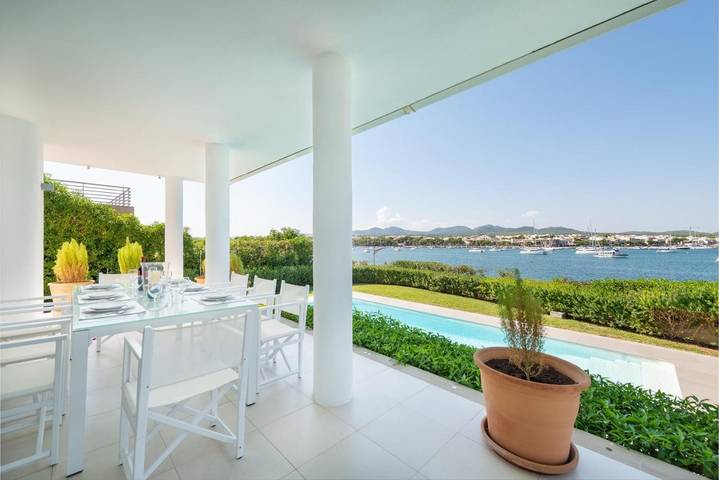 Villa für 10 Personen, mit Balkon und Terrasse sowie Garten und Pool in Portocolom - 3