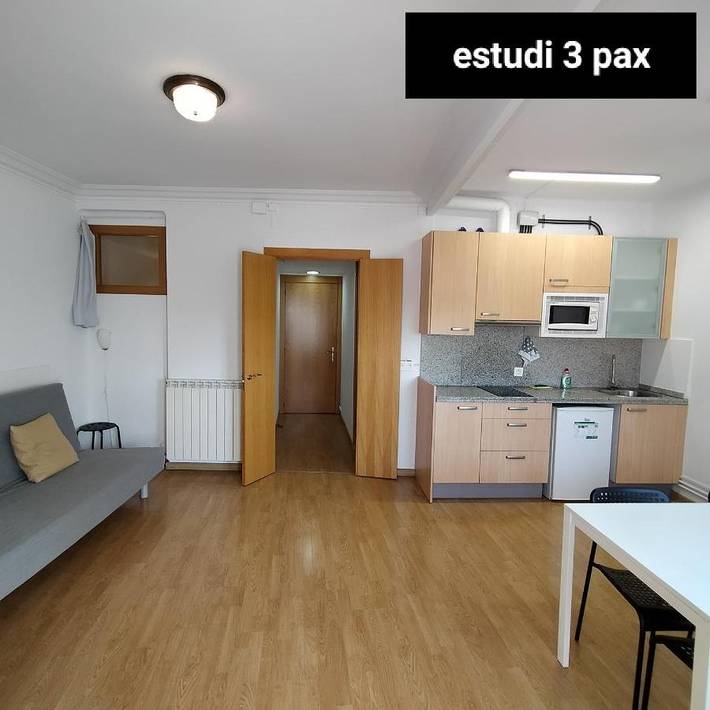 Gîte pour 2 personnes, avec balcon à Berga - 3