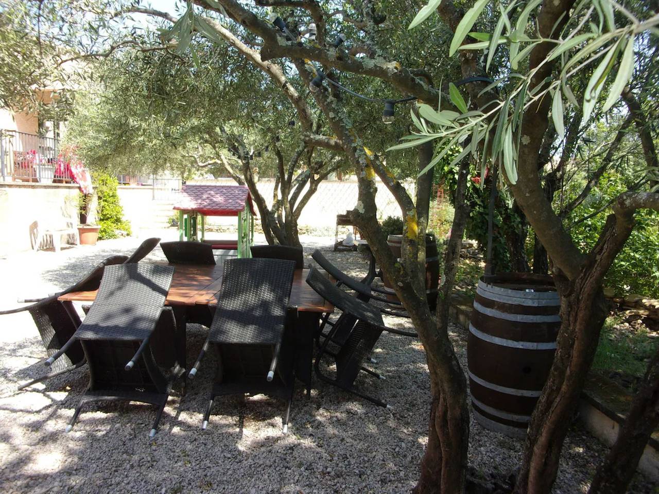 Holiday Home 'Obofix' with Wi-Fi in Vallabrix, Nimes region