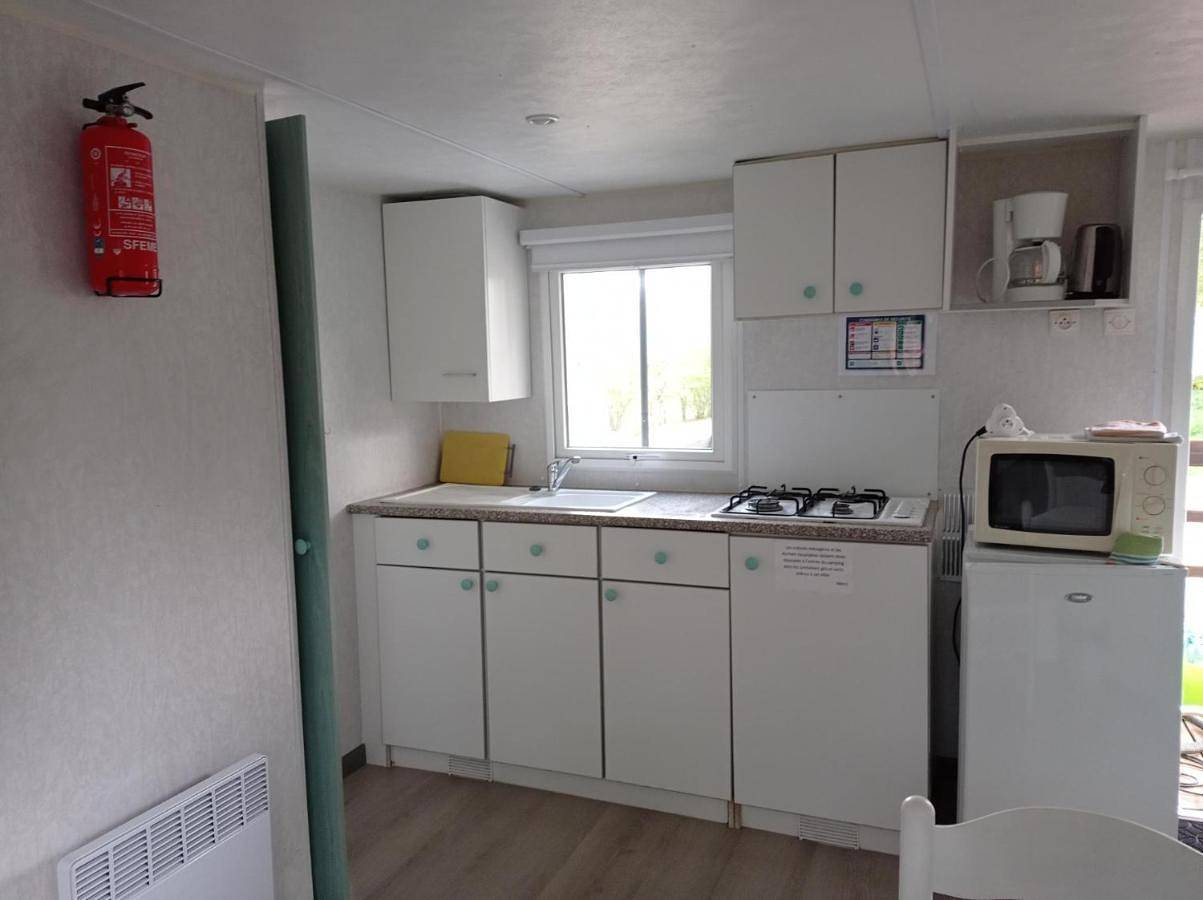 Camping Le Bel Air mobil home Le Palmier 4 personnes in Limogne-en-Quercy, Quercy