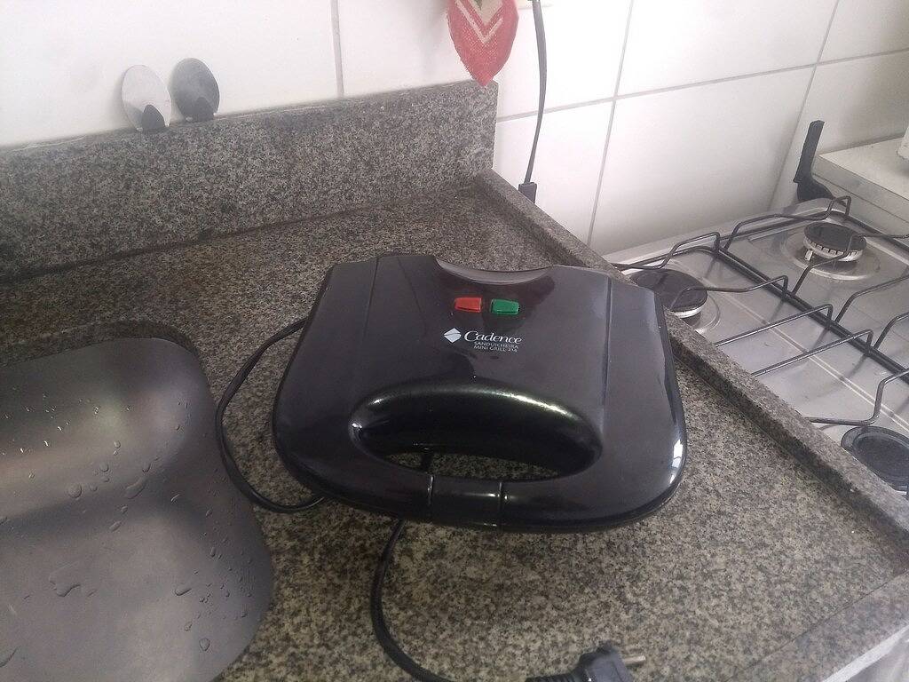 Ganze Wohnung, Schöne Wohnung 10 Minuten von den Stränden von Es in Carapina, Serra