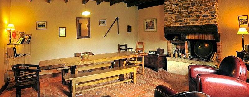 Au Vieux Moulin - Chambre baldaquin in Clohars-Carnoët, Région de Quimper