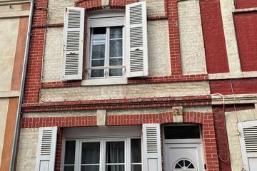 Location de vacances pour 8 personnes, avec terrasse dans Office De Tourisme De Trouville Sur Mer