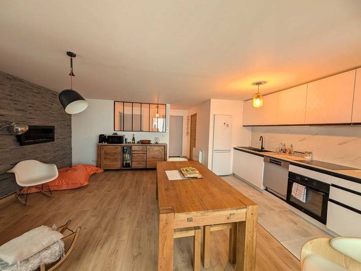 Appartement entier, Superbe logement skis aux pieds, calme avec parking, près Montgenèvre in Montgenèvre, Région de Briançon