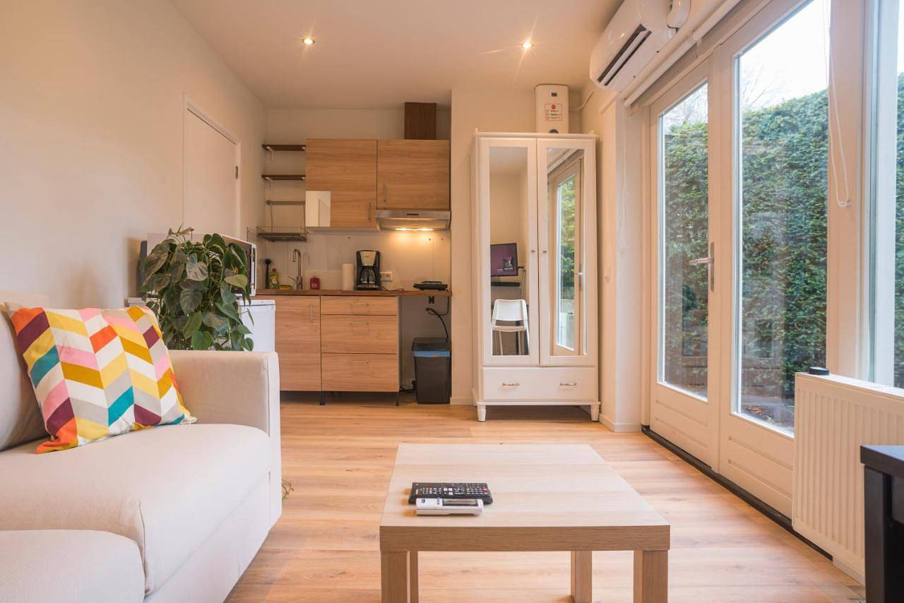 Cały apartament wypoczynkowy, Double Room with Garden View in Eindhoven, Brabancja Północna