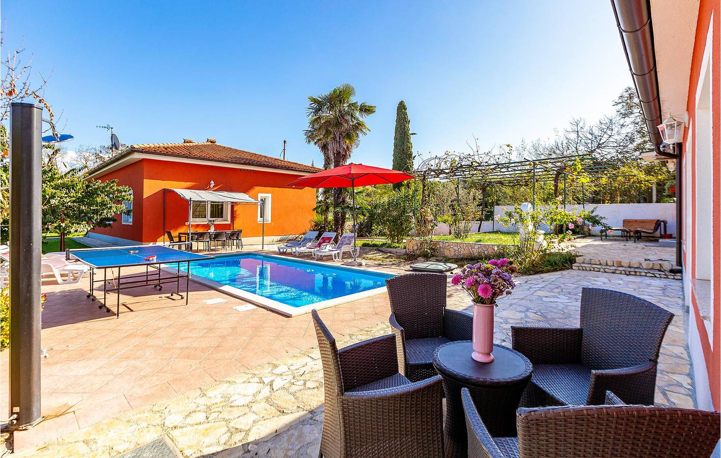 Vakantiehuis voor 12 personen met terras in Pula-Medulin, Pula