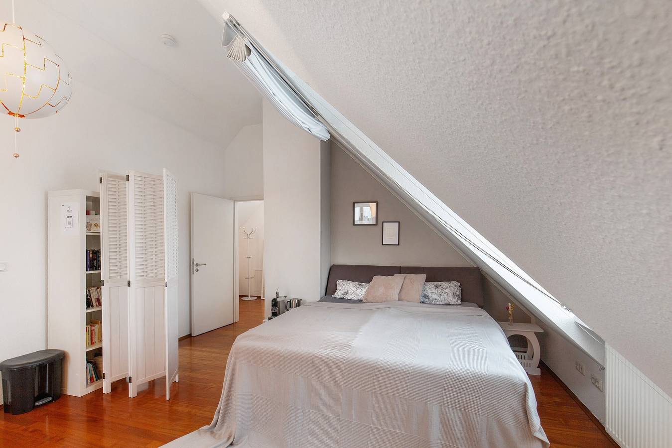 Habitación 'Taunus-Zimmer Skyline-Blick' con Wi-Fi in Bad Soden am Taunus, Bad Soden